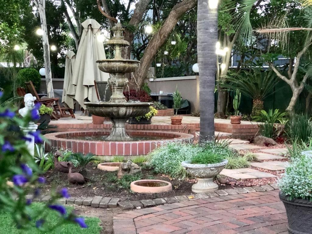 Forty 4 On Hoog Polokwane Exterior foto